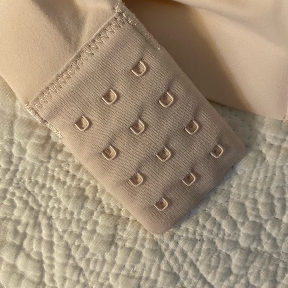 Soma Nude Embliss Wireless Bra 38C - Picture 4 of 6